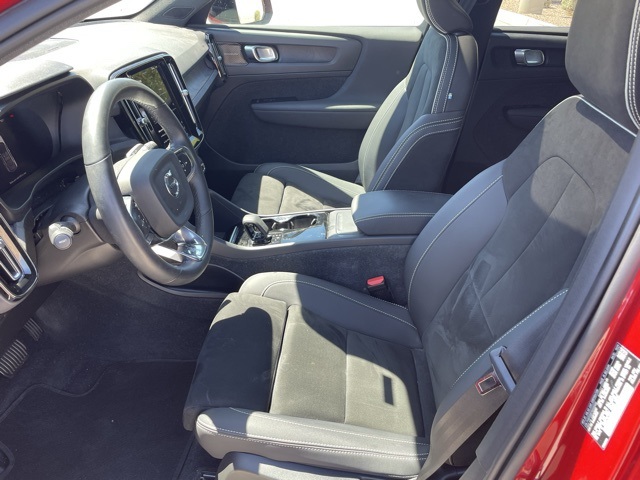 2022 Volvo C40 Recharge photo 12