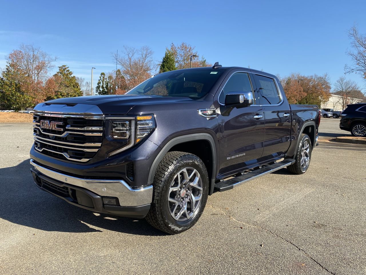 2026 GMC Sierra 1500 SLT's photo