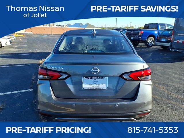 2025 Nissan Versa SV photo 3