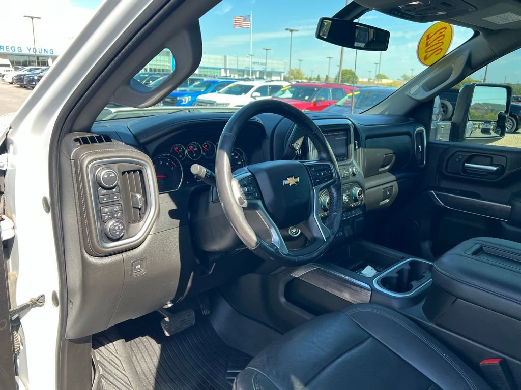 2022 Chevrolet Silverado 2500HD LTZ photo 16