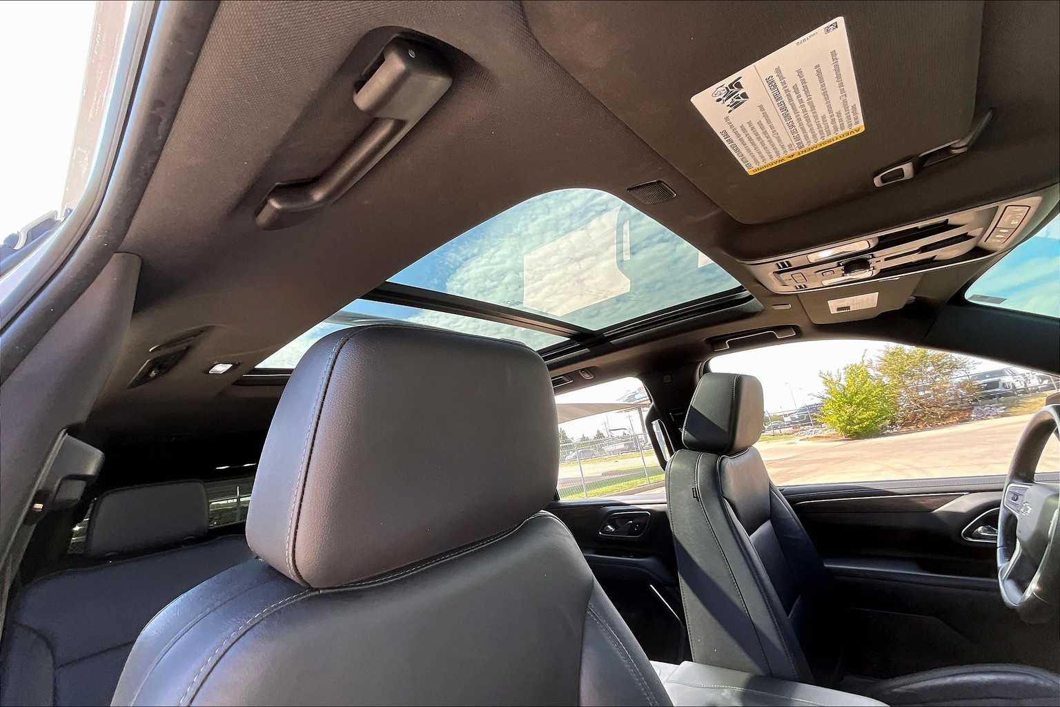 2021 Chevrolet Tahoe Z71 photo 13