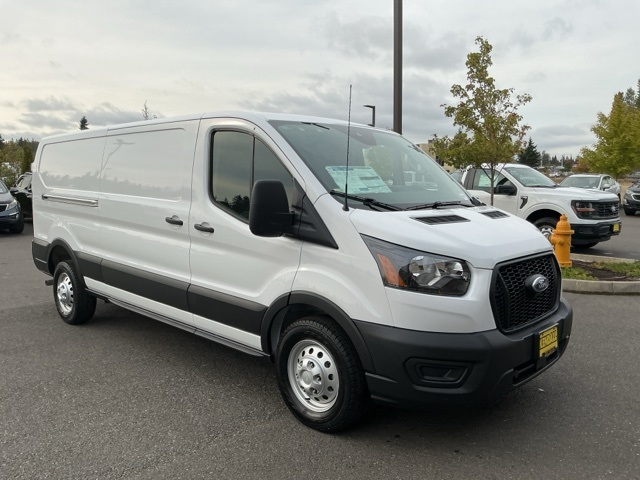 2025 Ford Transit photo 3