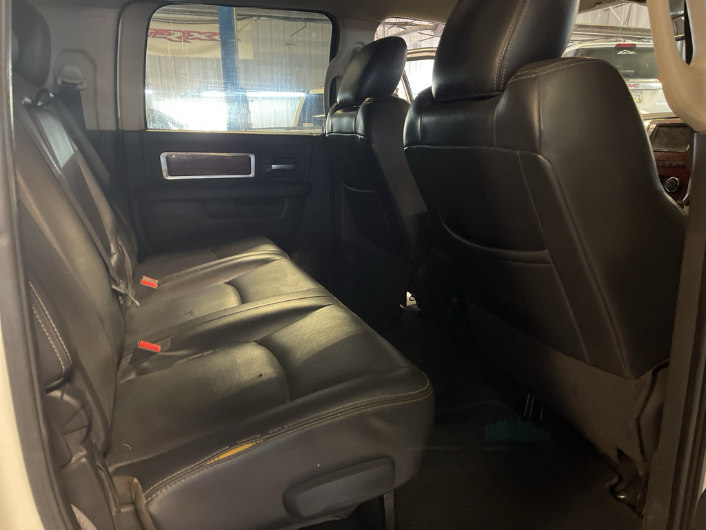 2011 Dodge Ram 3500 Laramie photo 15