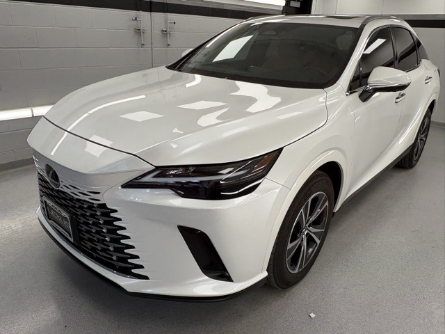 2025 Lexus RX 350's photo