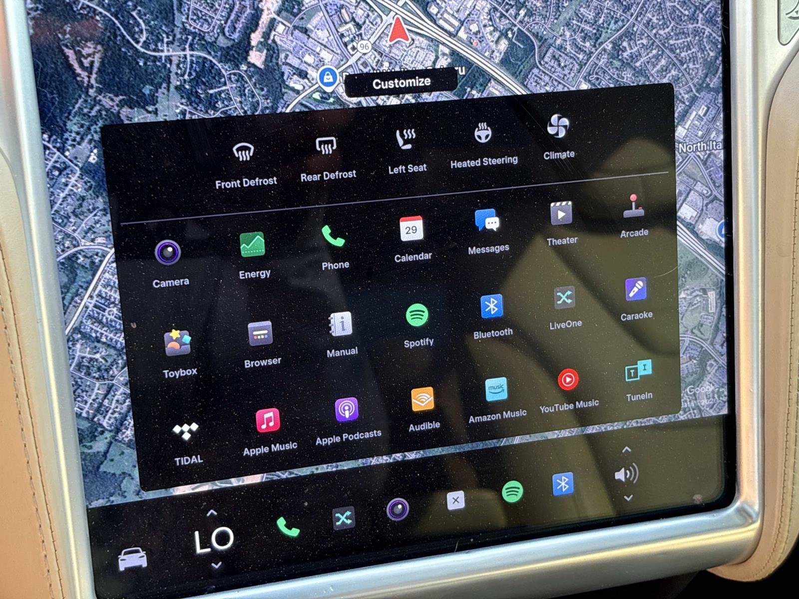 2016 Tesla Model X 90D photo 32