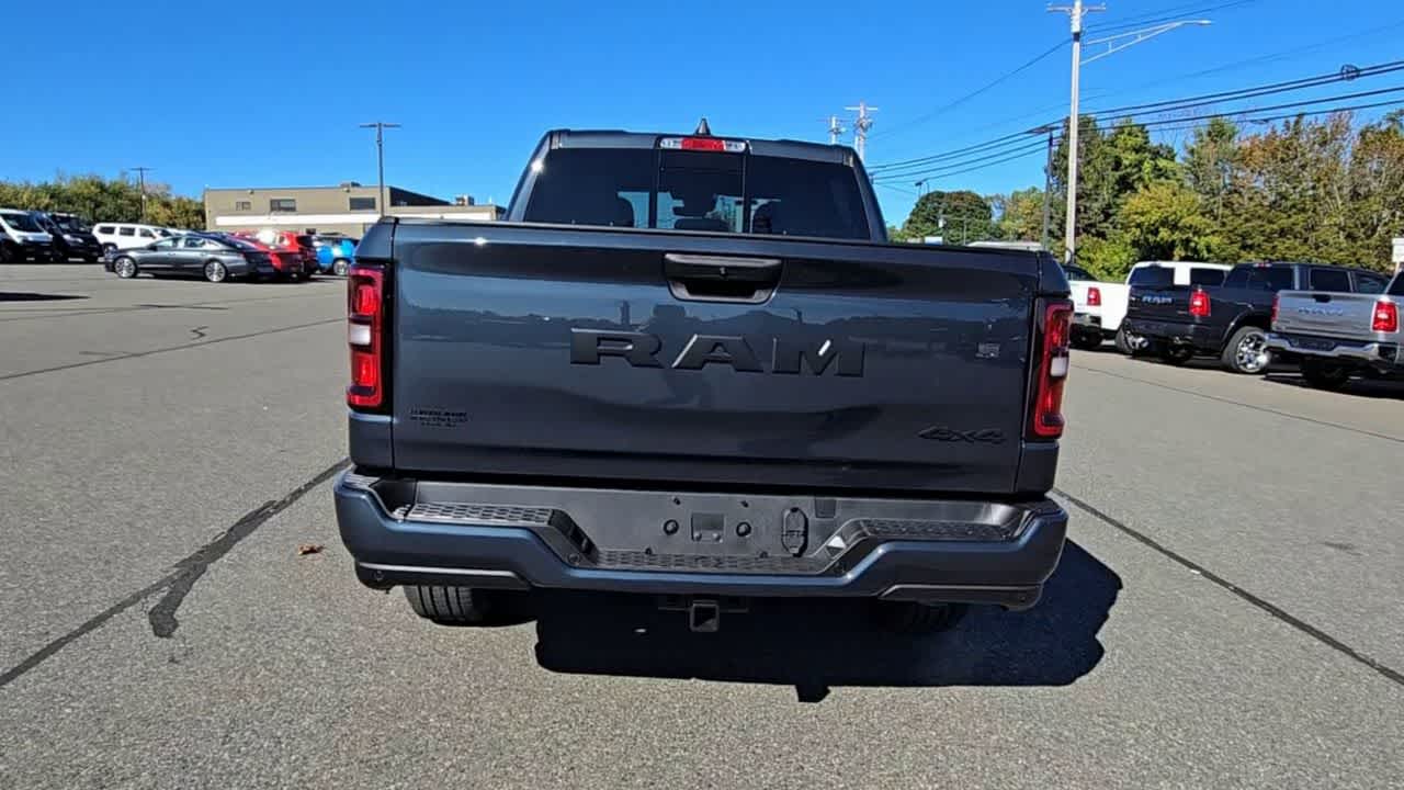 2025 Ram 1500 Tradesman photo 2