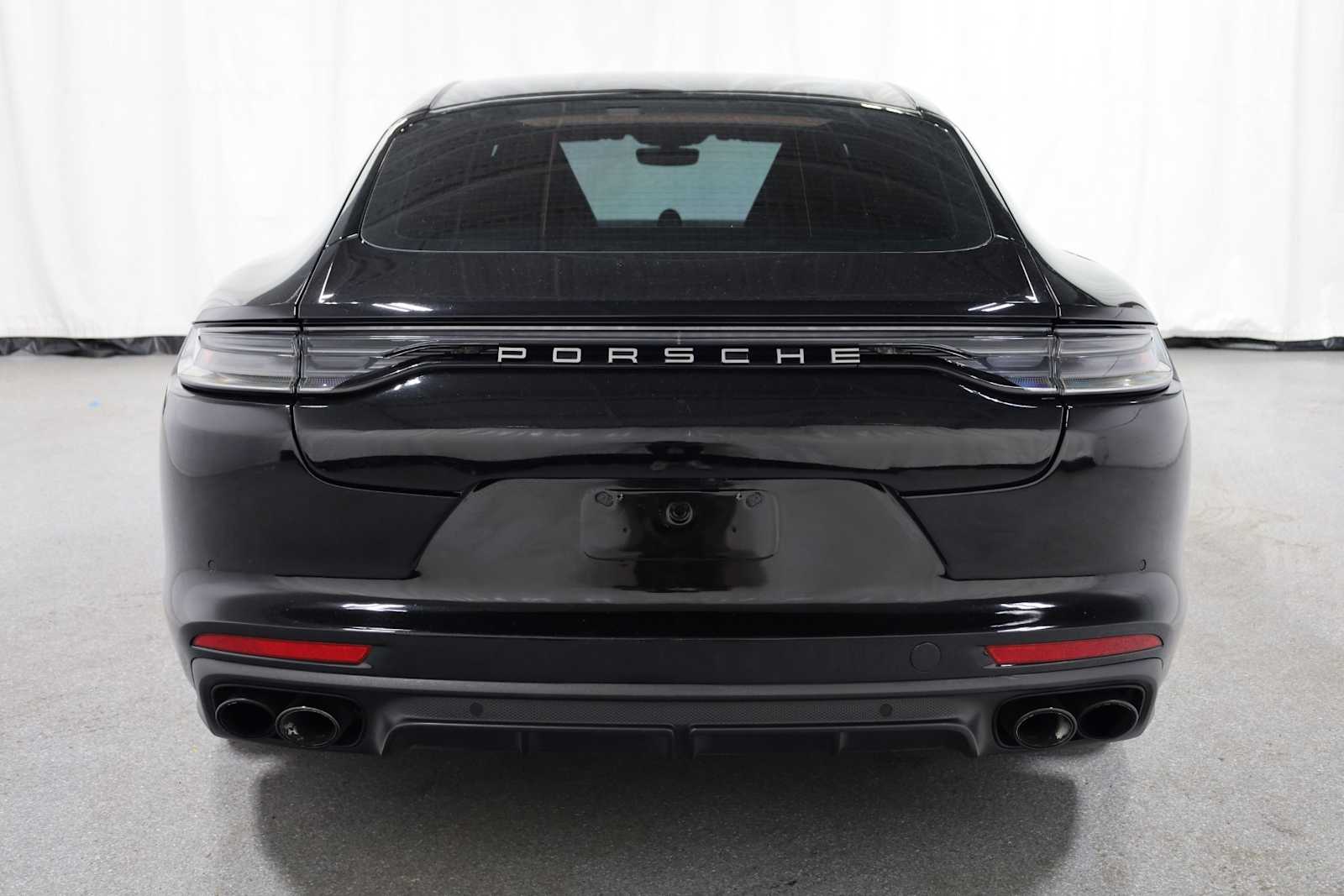 2023 Porsche Panamera 4 photo 6