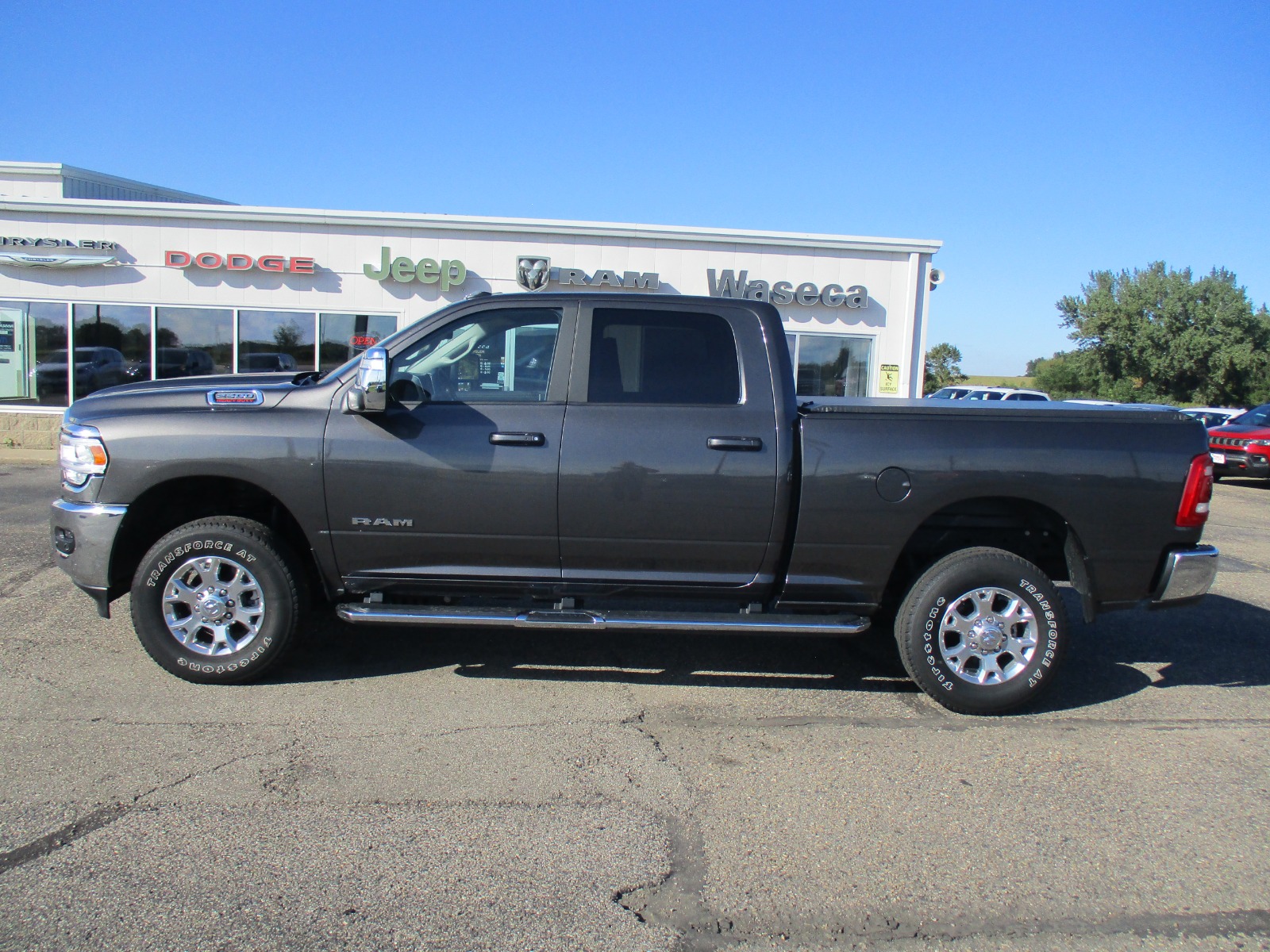 2024 Ram 2500 Laramie photo 2