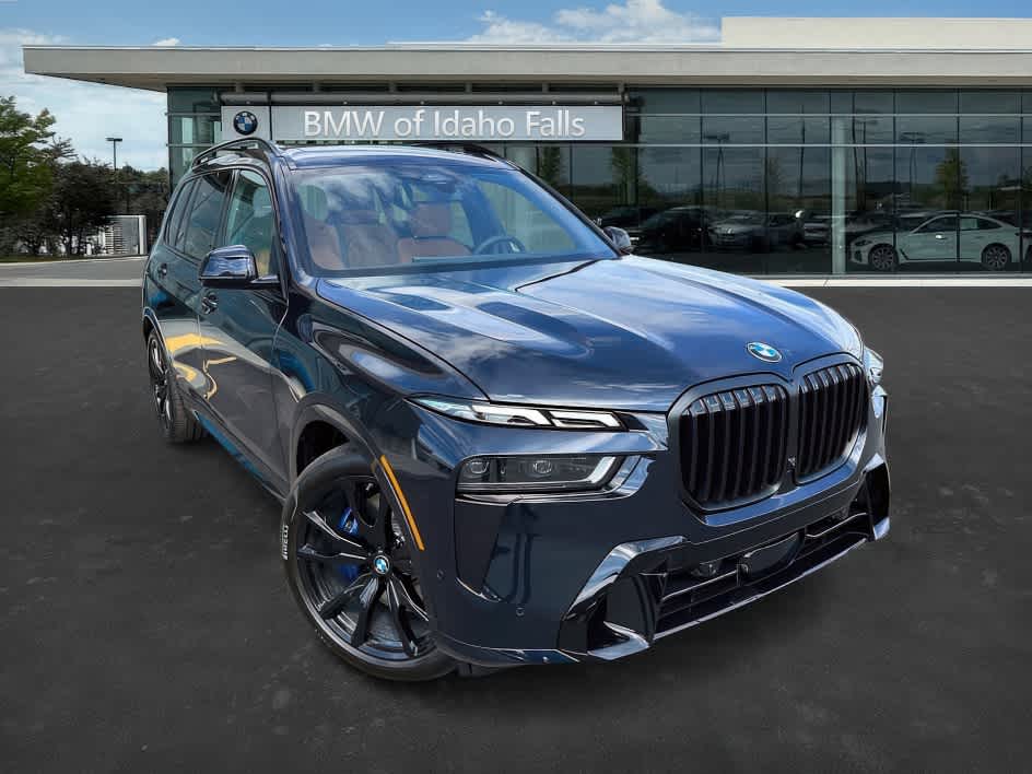 2026 BMW X7