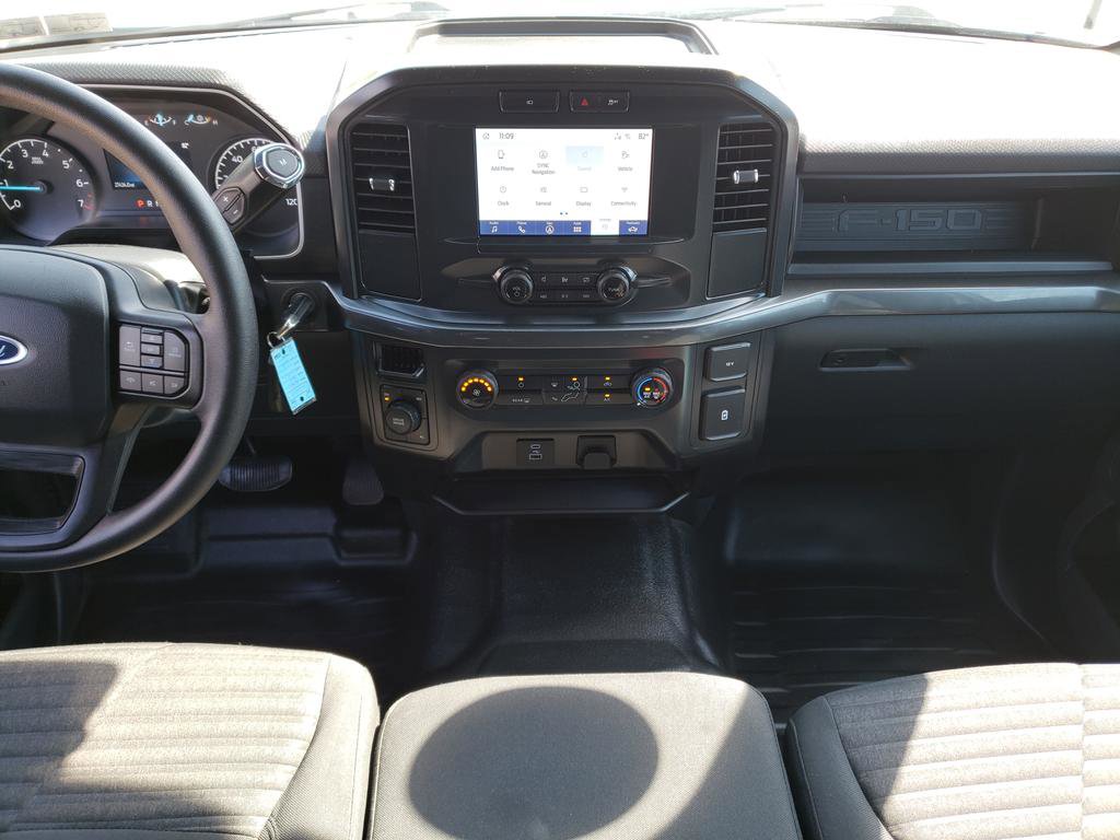 2022 Ford F-150 XL photo 2