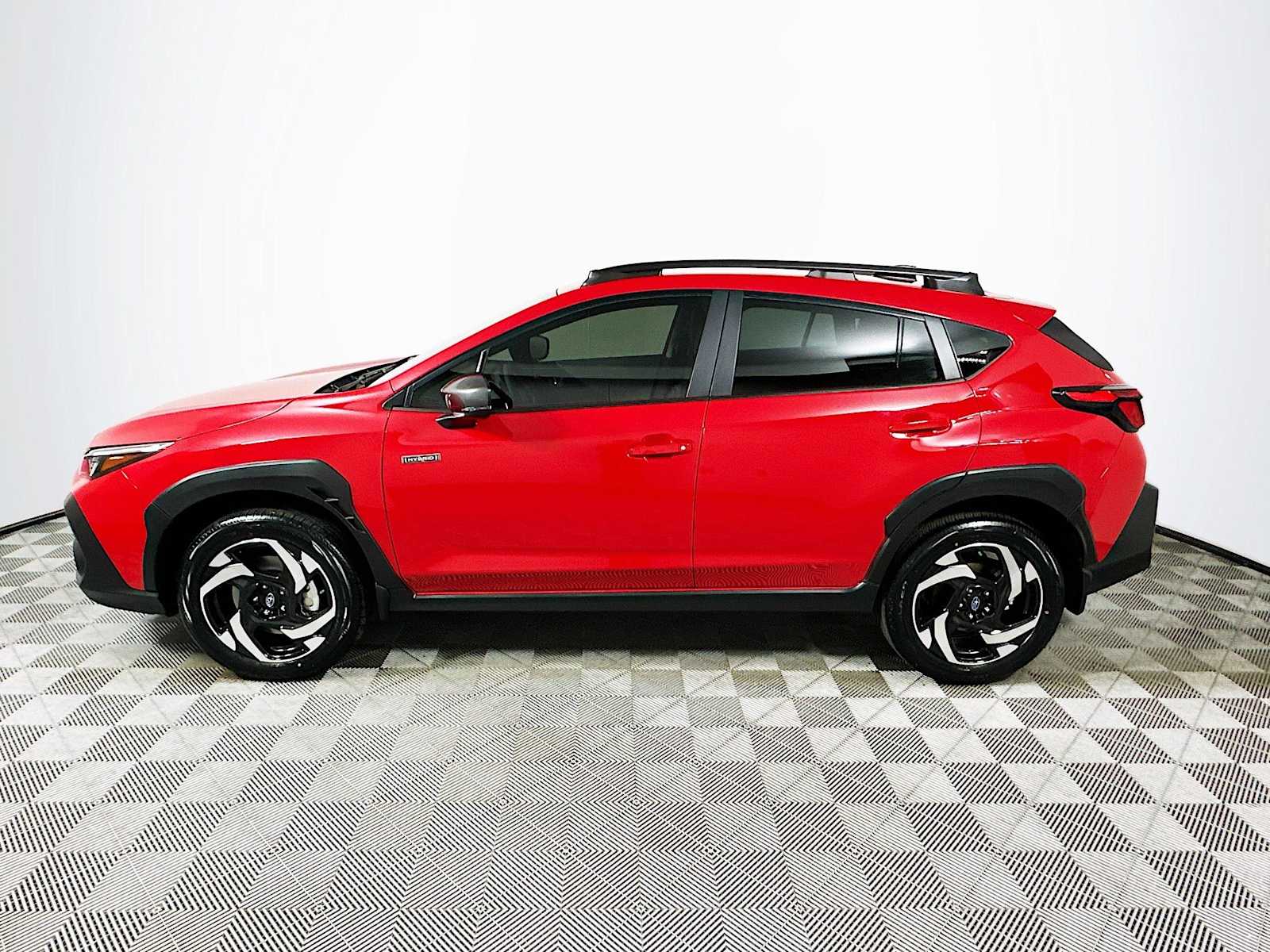 2026 Subaru Crosstrek Limited Hybrid photo 4