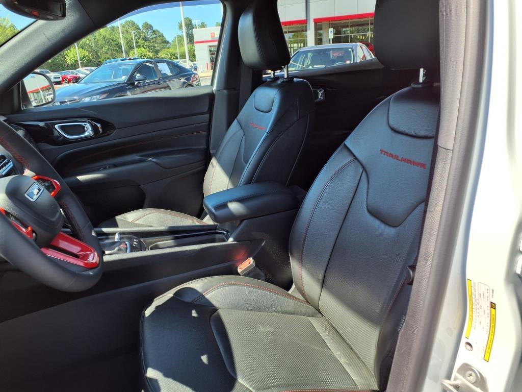 2023 Jeep Compass Trailhawk photo 12