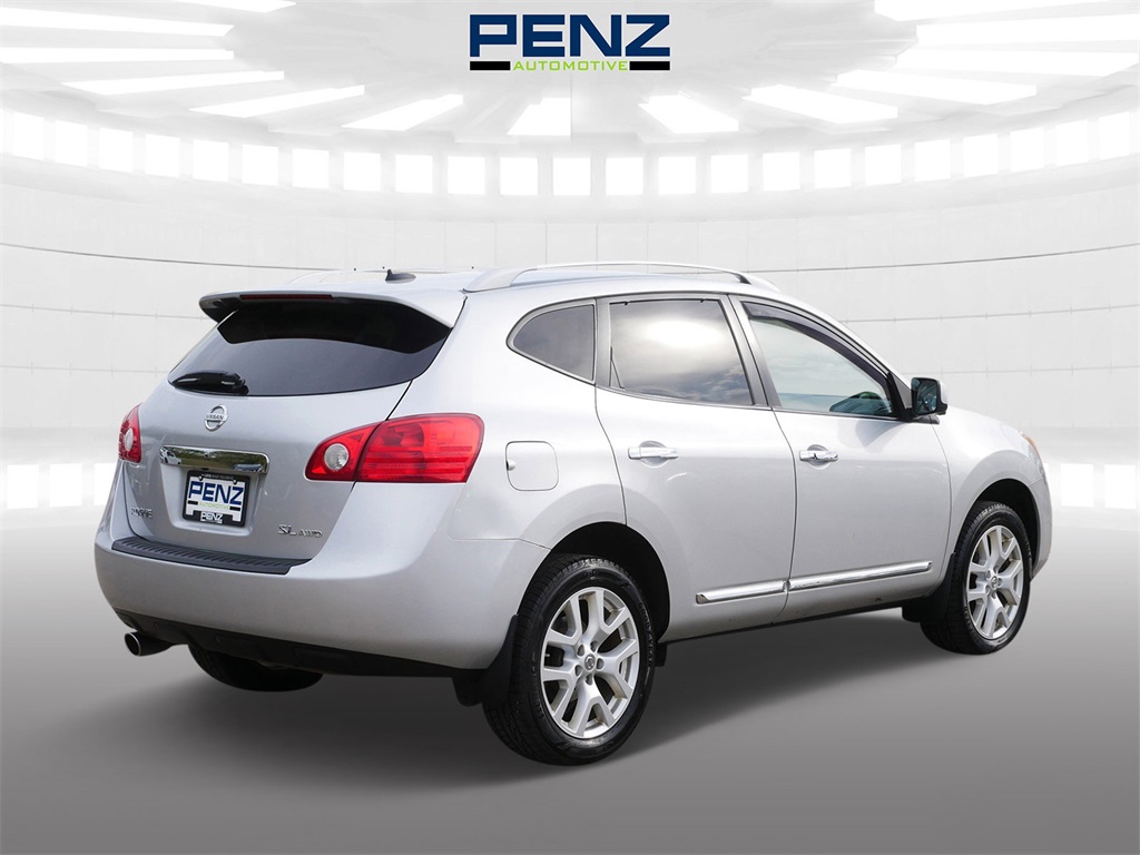 2013 Nissan Rogue SL photo 5