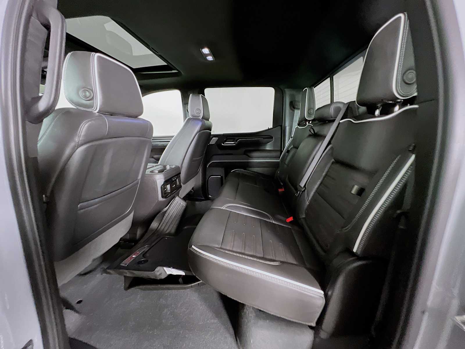 2024 Gmc Sierra 1500 AT4X photo 21