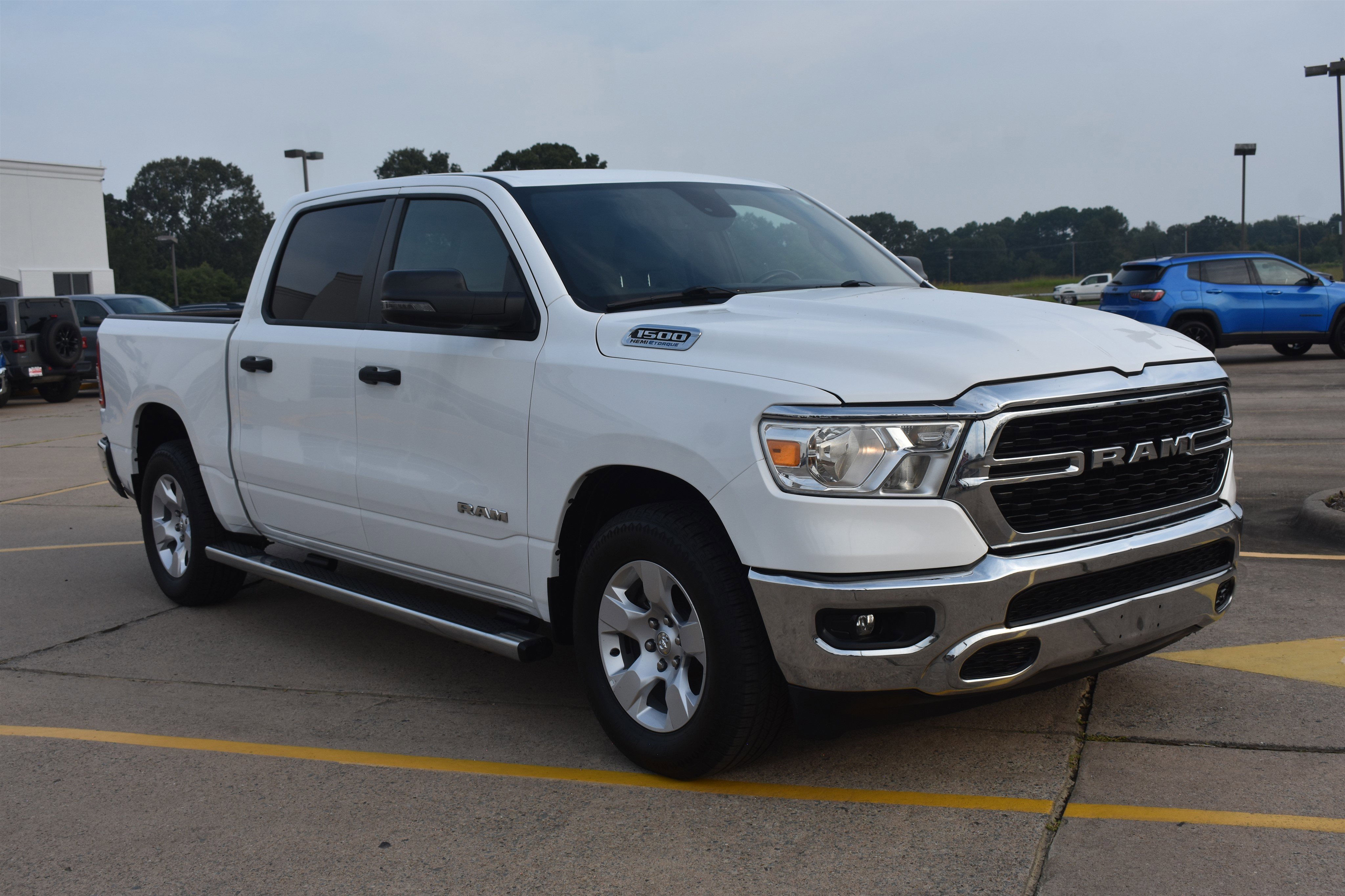 2023 Ram 1500 Big Horn photo 3
