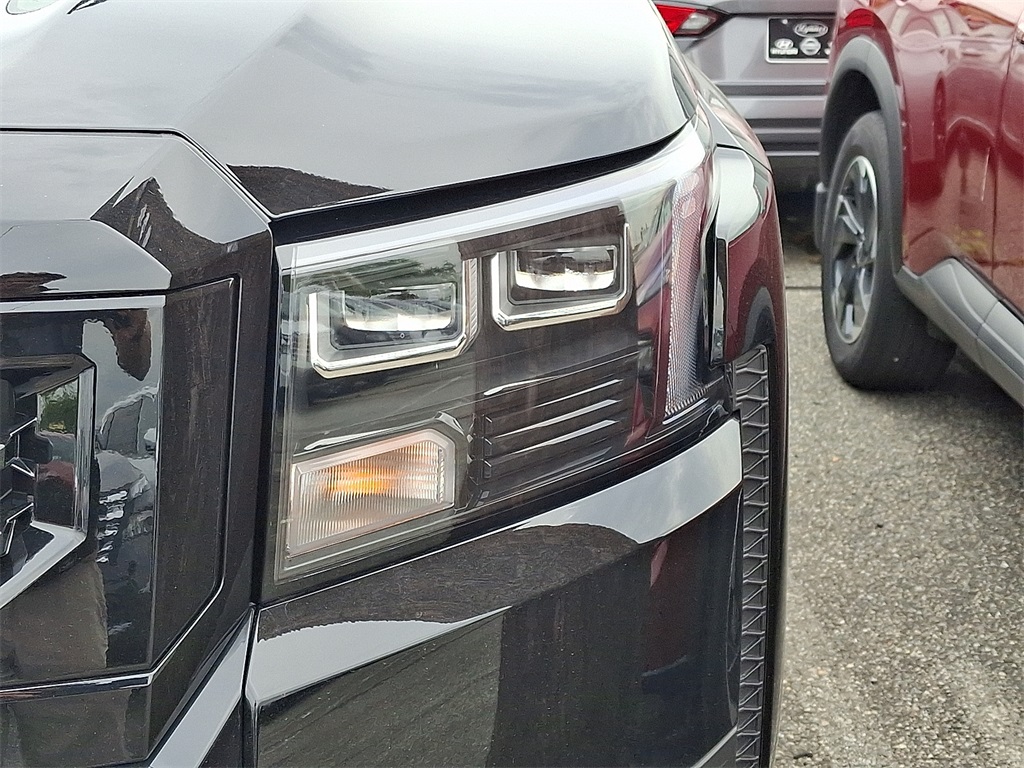 2026 Nissan Frontier Crew Cab SV photo 3