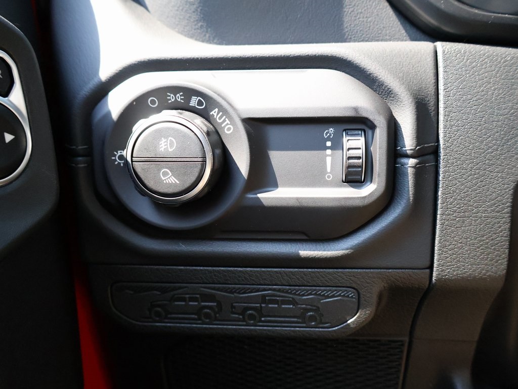 2025 Jeep Gladiator Sport photo 28