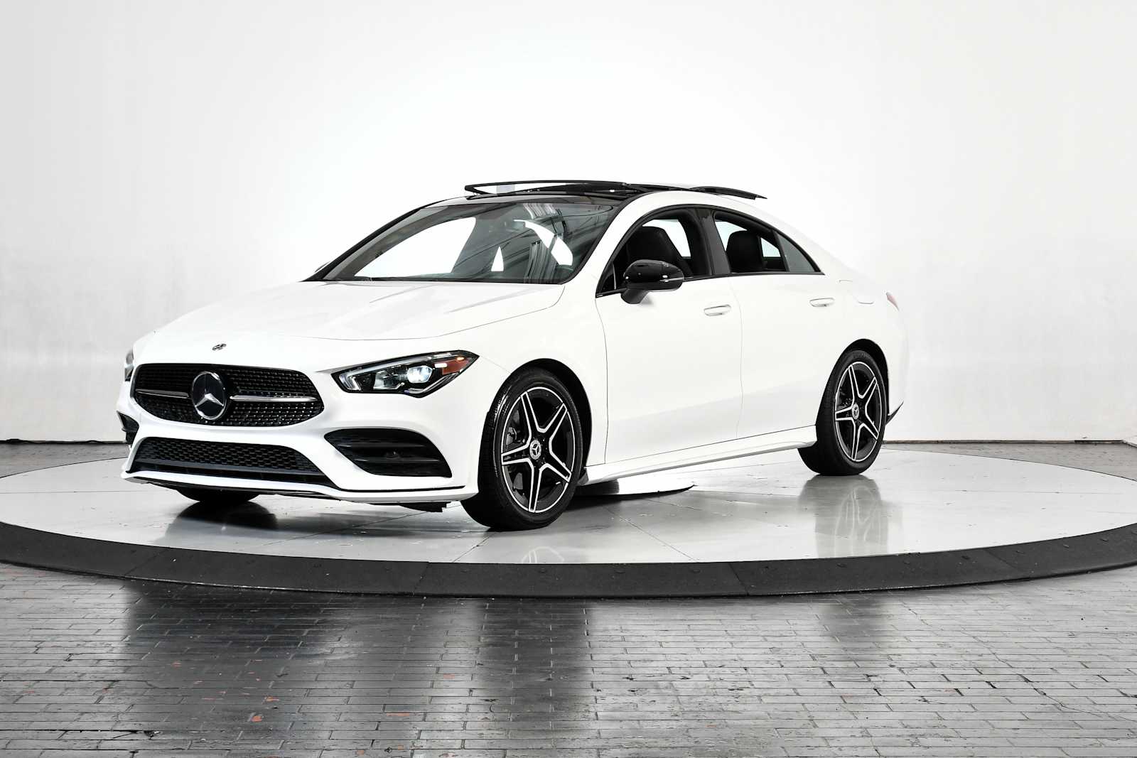 2023 Mercedes-Benz CLA