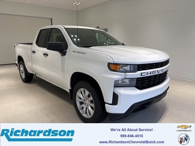 2020 Chevrolet Silverado Base's photo