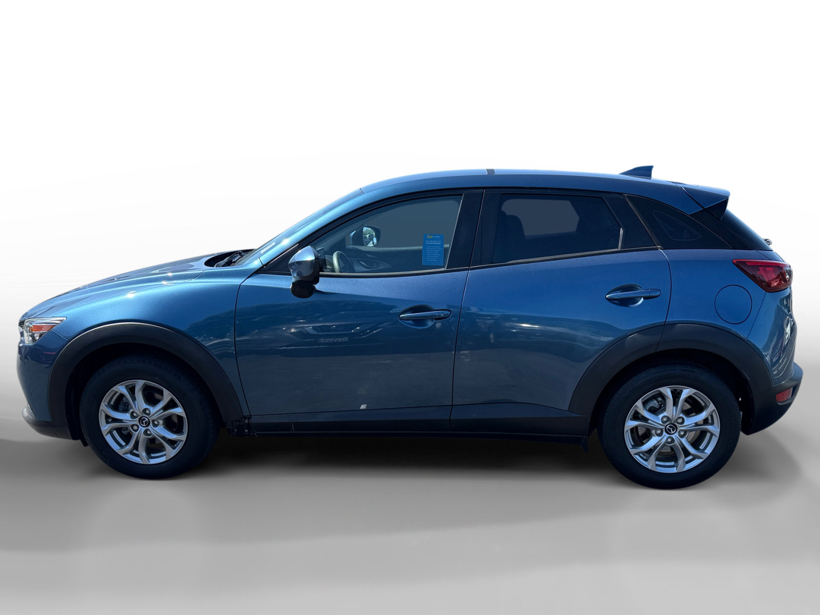 2018 Mazda CX-3 Sport photo 2