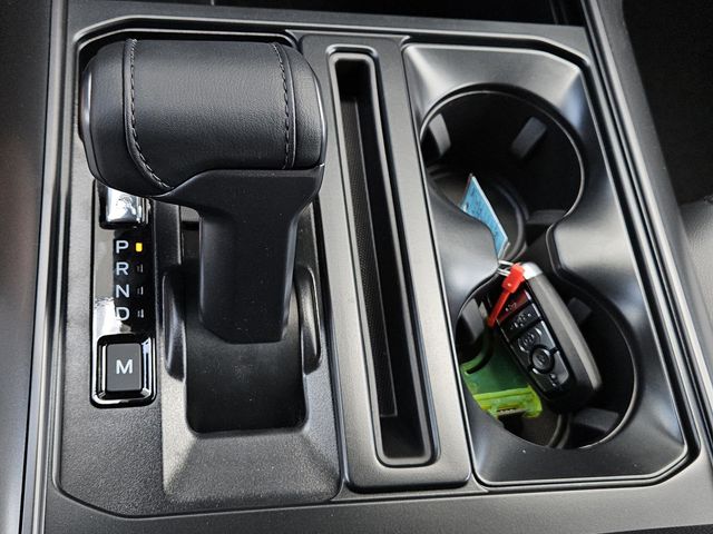 2025 Ford F-150 Lariat photo 15