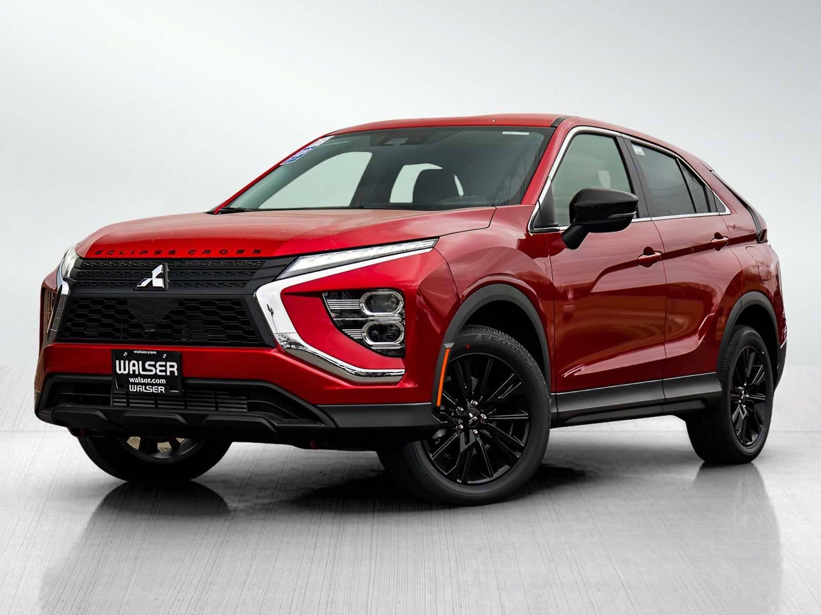 2025 Mitsubishi Eclipse Cross LE's photo