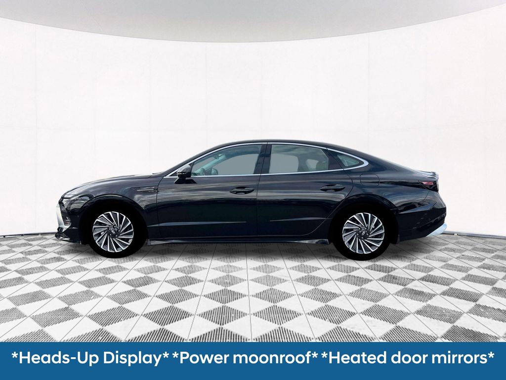 2025 Hyundai Sonata Hybrid Limited photo 3