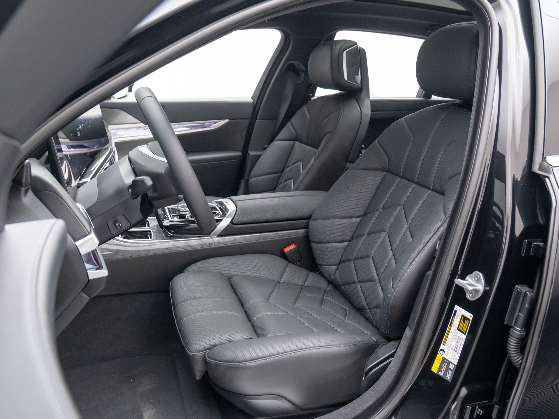 New 2025 Black Sapphire Metallic BMW eDrive50 image 16