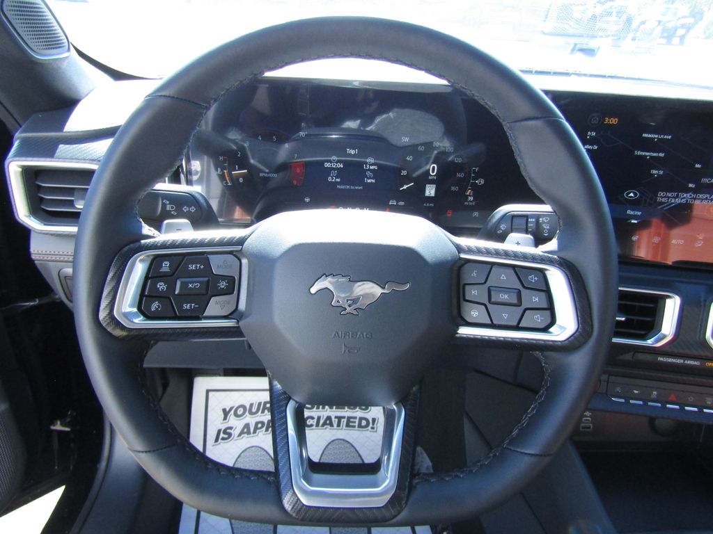 2025 Ford Mustang GT Premium Convertible photo 16
