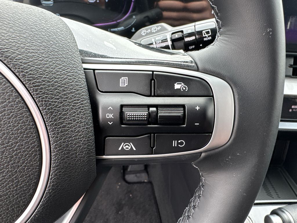 2024 Kia Sportage EX photo 25