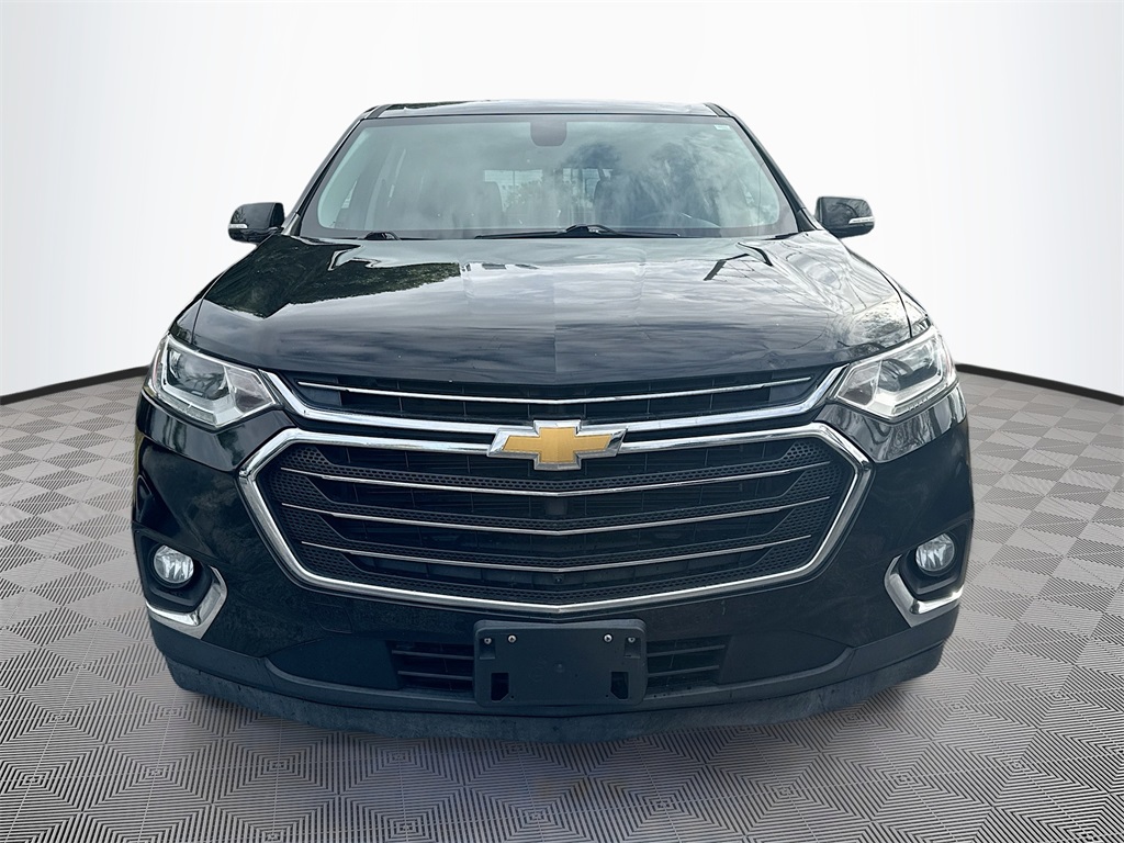 Used 2019 Chevrolet Traverse 3LT with VIN 1GNERHKW8KJ128325 for sale in West Park, FL