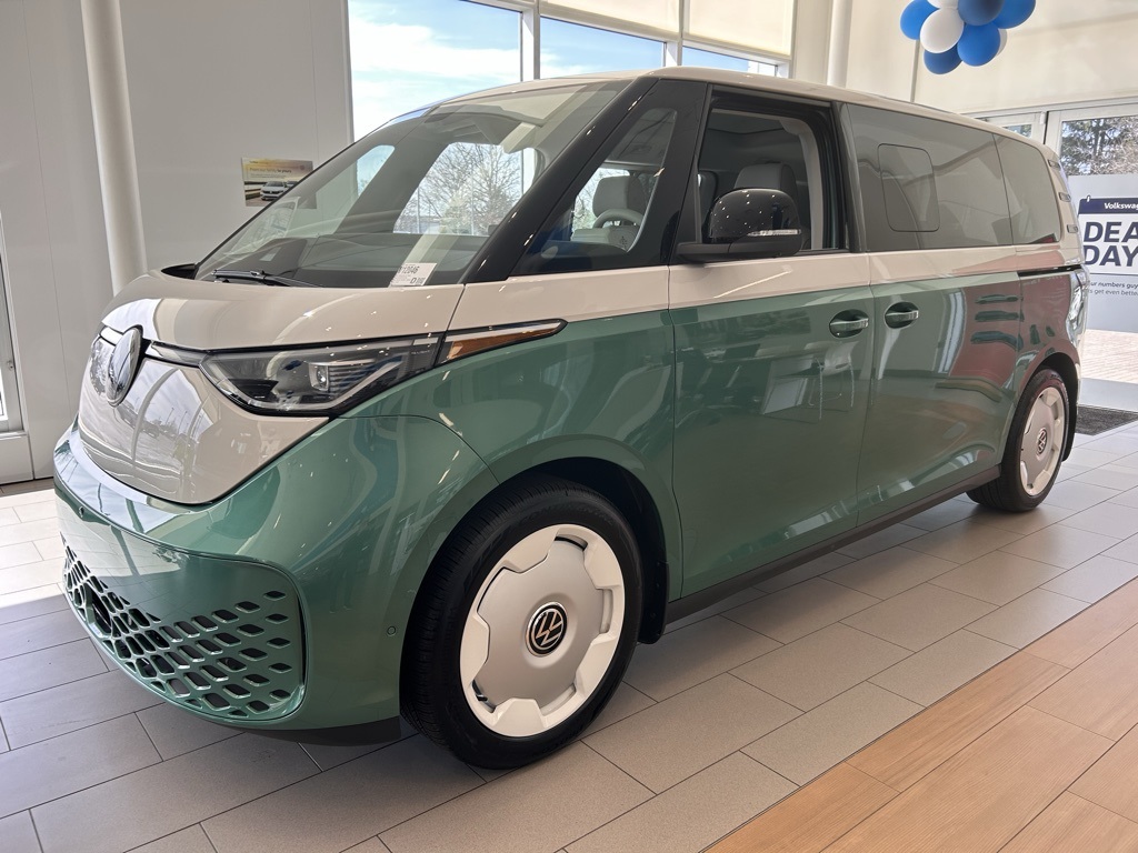2025 Volkswagen ID. Buzz photo 3