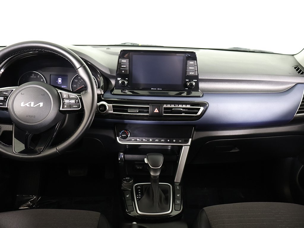2023 Kia Seltos S photo 23