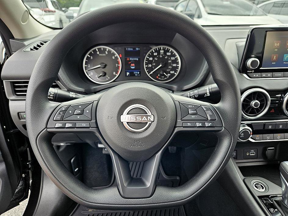 2025 Nissan Sentra S photo 24