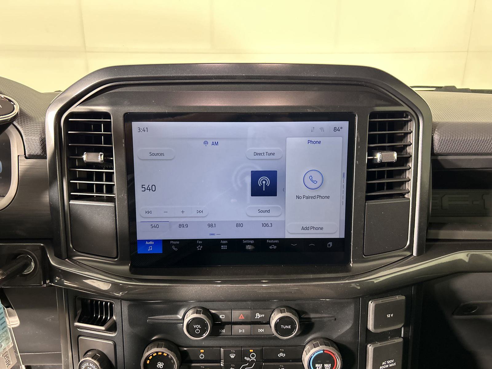 2025 Ford F-150 STX photo 17