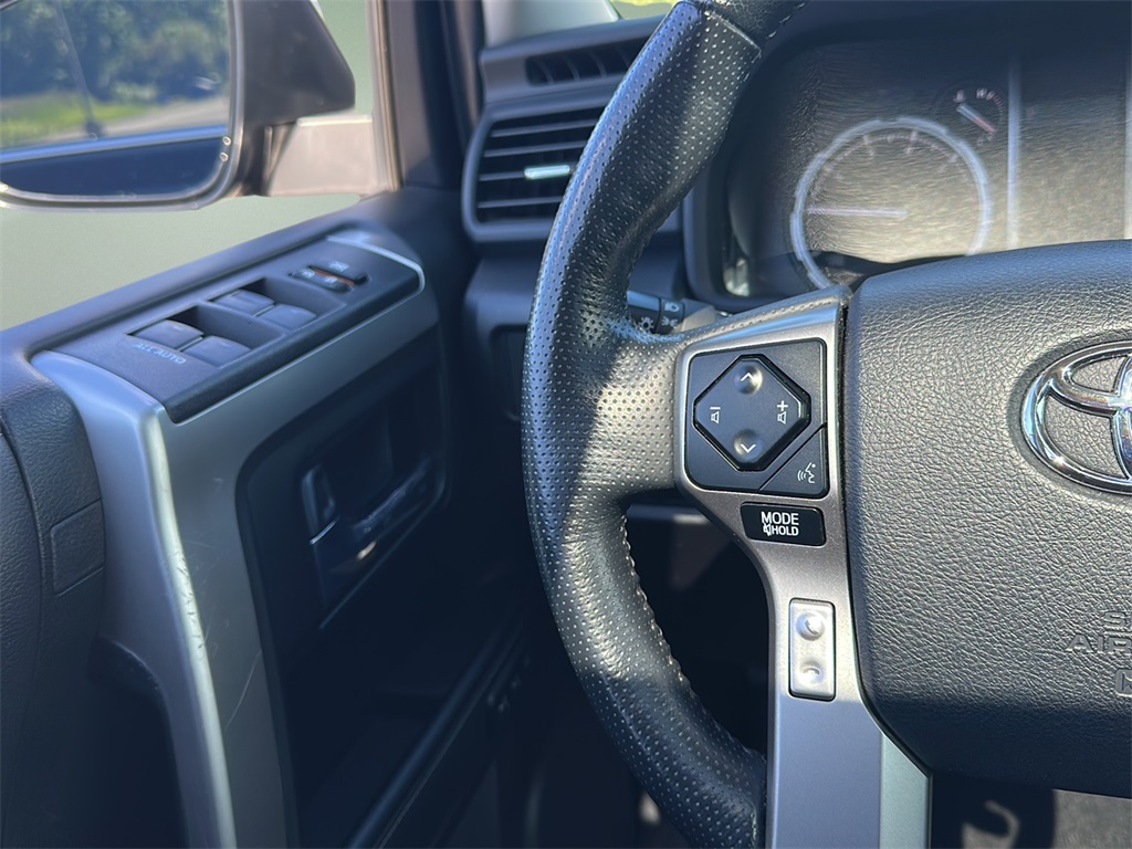 2023 Toyota 4Runner Limited photo 12