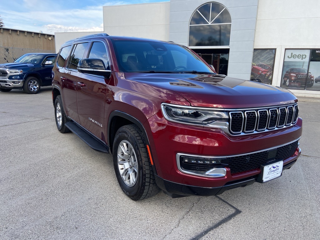 2023 Jeep Wagoneer Base photo 2