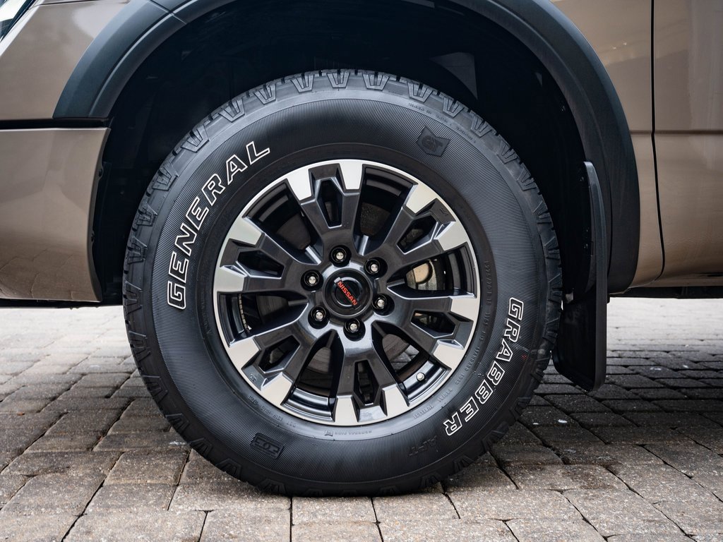 2021 Nissan Titan PRO-4X photo 15