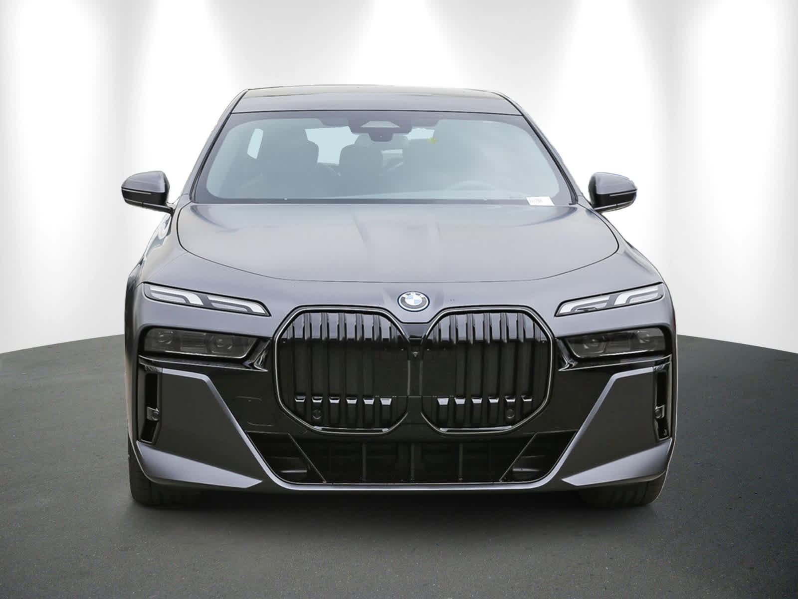 Used 2025 BMW i7 xDrive60 with VIN WBY53EJ05SCV01667 for sale in Glendale, CA