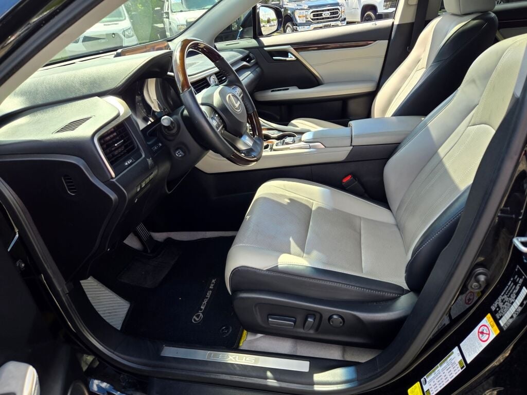 2017 Lexus RX 350 photo 17