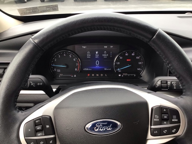 2022 Ford Explorer XLT photo 12