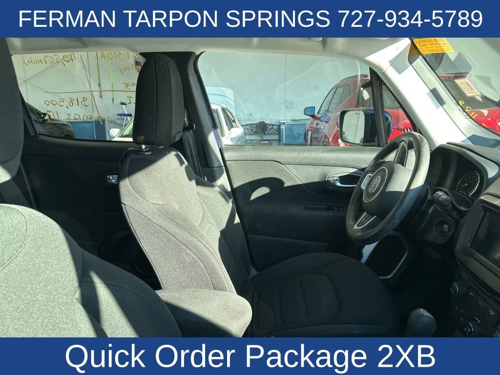 2020 Jeep Renegade Latitude photo 2