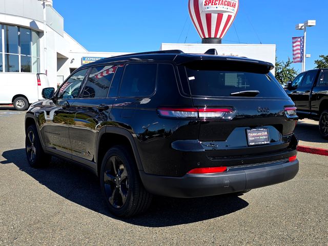 2025 Jeep Grand Cherokee Altitude X photo 4