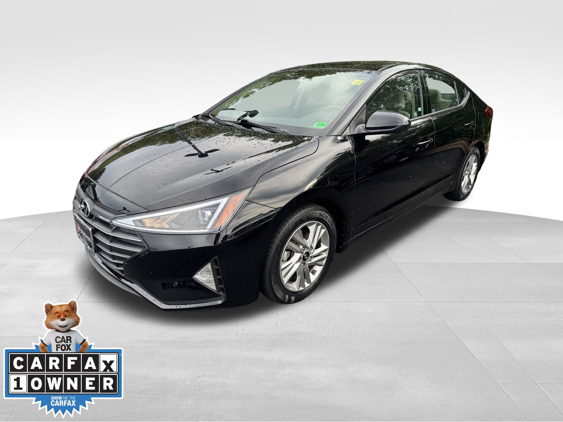 2020 Hyundai Elantra SEL photo 3