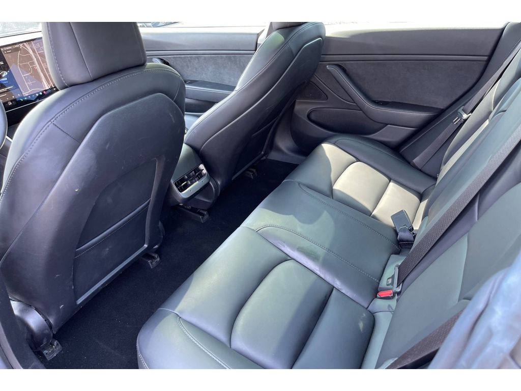 2020 Tesla Model 3 Long Range photo 13
