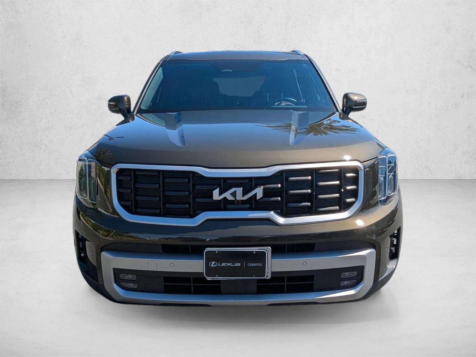 2023 Kia Telluride SX photo 2
