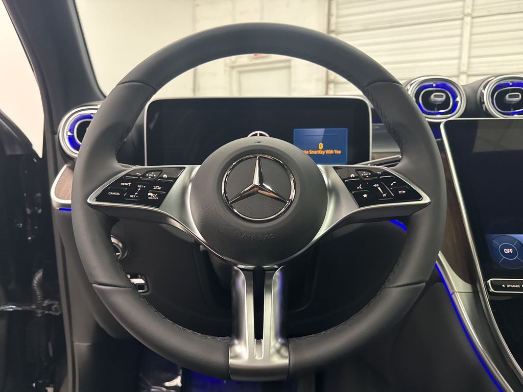 2026 Mercedes Benz GLC 300 photo 12