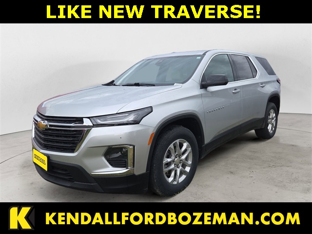 2022 Chevrolet Traverse LS's photo