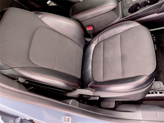 2024 Ford Escape ST-Line photo 15