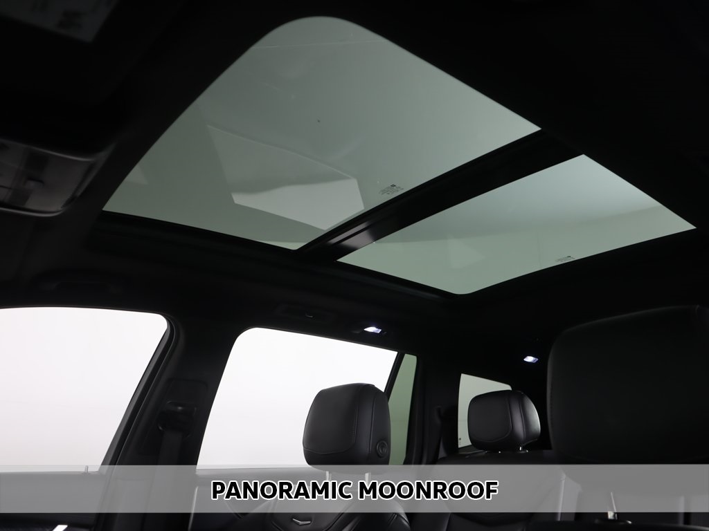 2022 Cadillac XT6 Premium Luxury photo 2